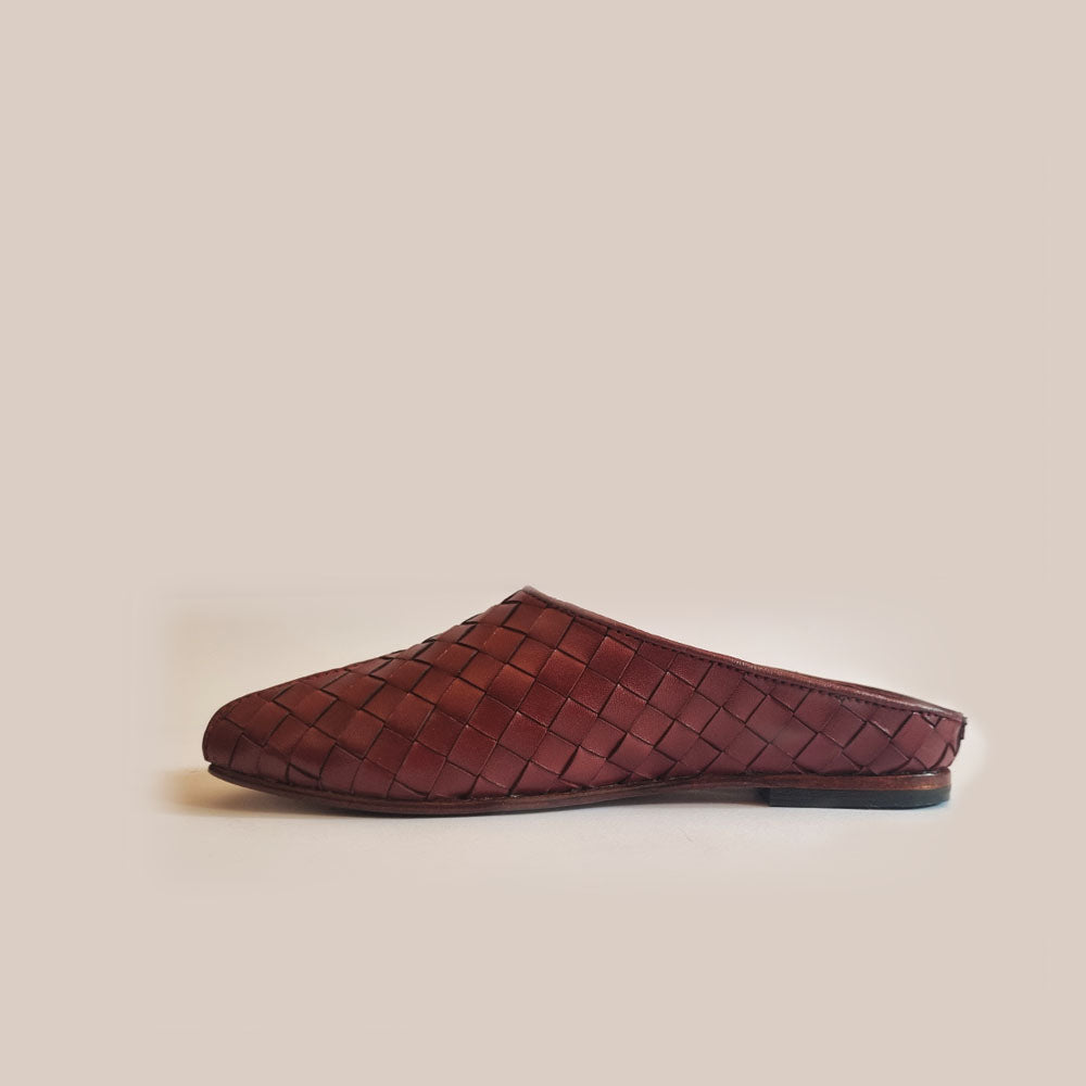 A-Cut Weaved Mule in Maroon