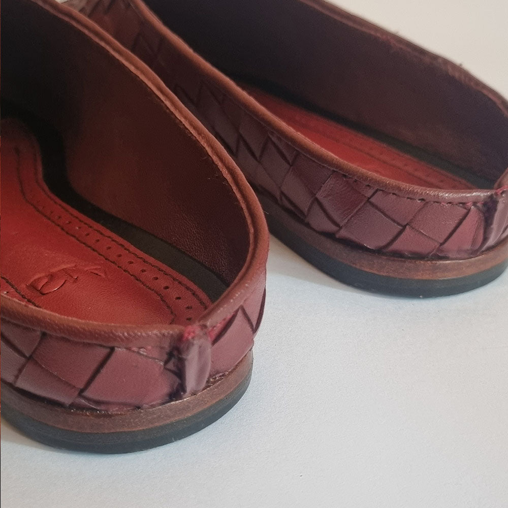 A-Cut Weaved Mule in Maroon